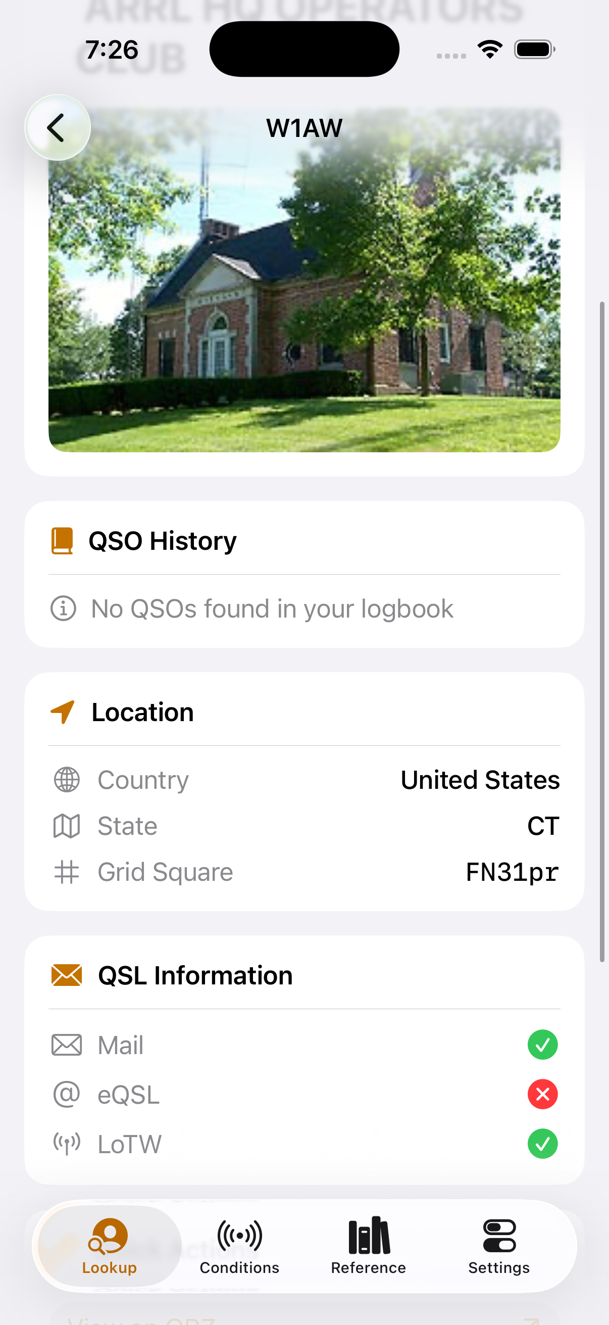Callsign lookup showing W1AW station details, QSO history, and QSL information